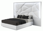 Bedroom Furniture Beds Majesty Queen size Bed w/light